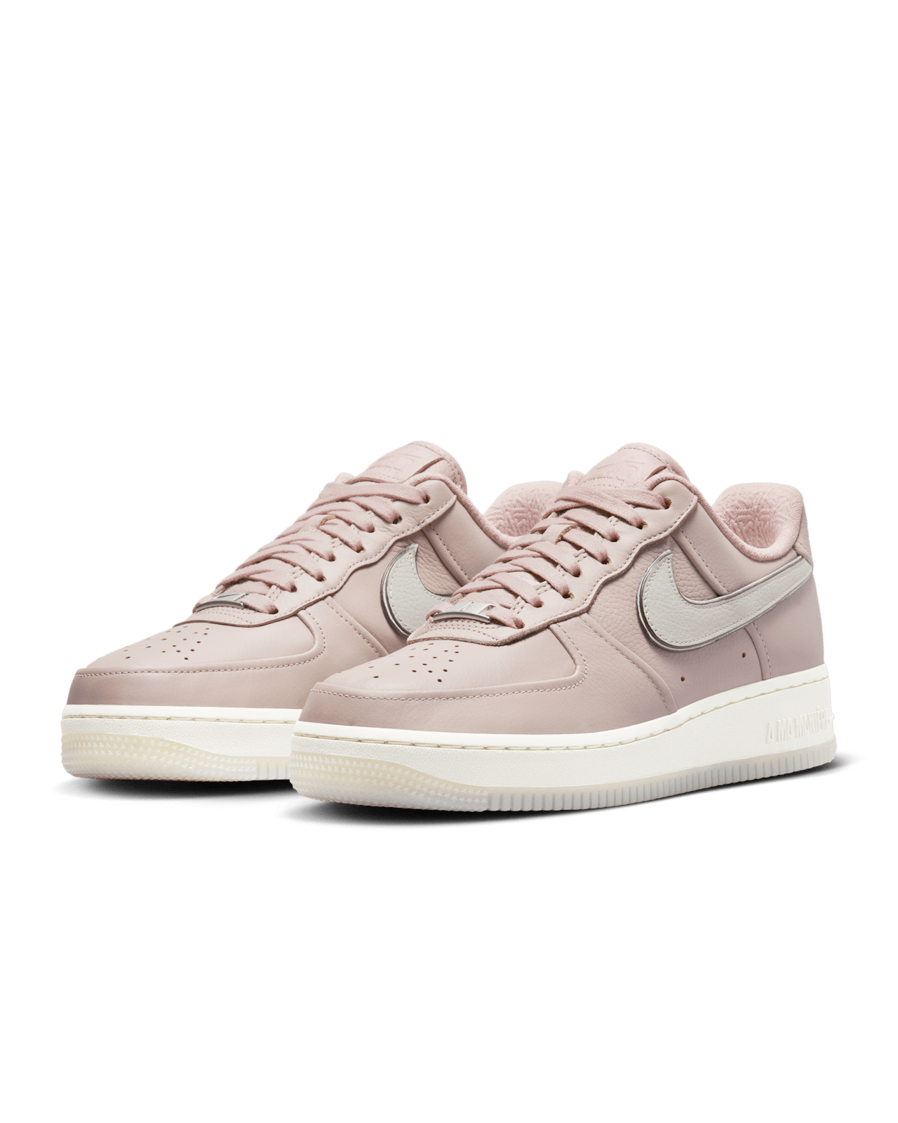 Date de sortie de la Air Force 1 07 x A Ma Maniere W.Y.W.S. HF4084 200 Nike SNKRS